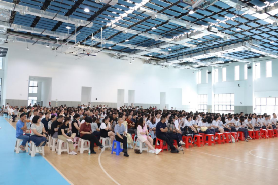 I183-信息公开审批表-高三学子！毕业前的这一课值得上！-郭宝东-2025-06-12322.png